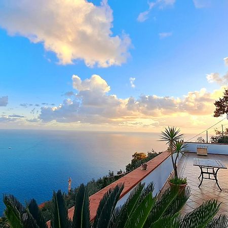 "Casalena" Villa A Furore Amalfi Coast Con Grande Terrazzo E Vista Sul Mare 外观 照片